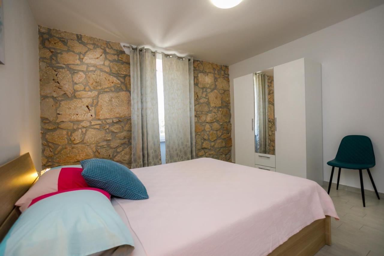 Appartement Oliva à Vrbnik Extérieur photo